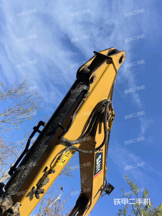 小臂整體右前（工作和回轉(zhuǎn)裝置）