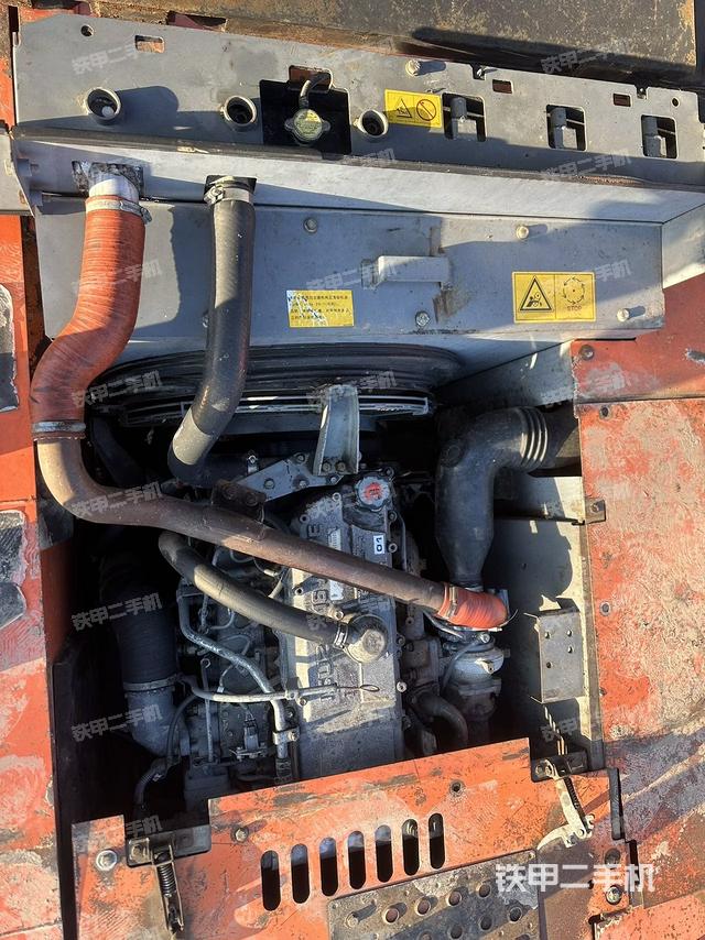 發(fā)動機整體俯視（整機外觀）