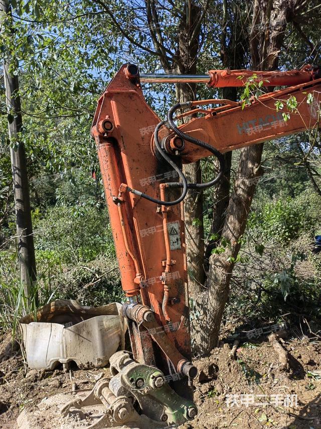 大臂整體?右側(cè)（工作和回轉(zhuǎn)裝置）