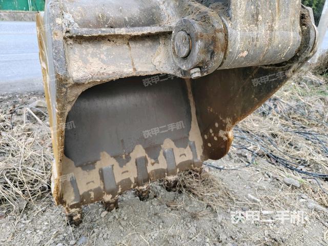 鏟斗45度（工作和回轉(zhuǎn)裝置）