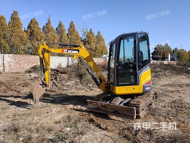 駕駛室整體（整機(jī)外觀）