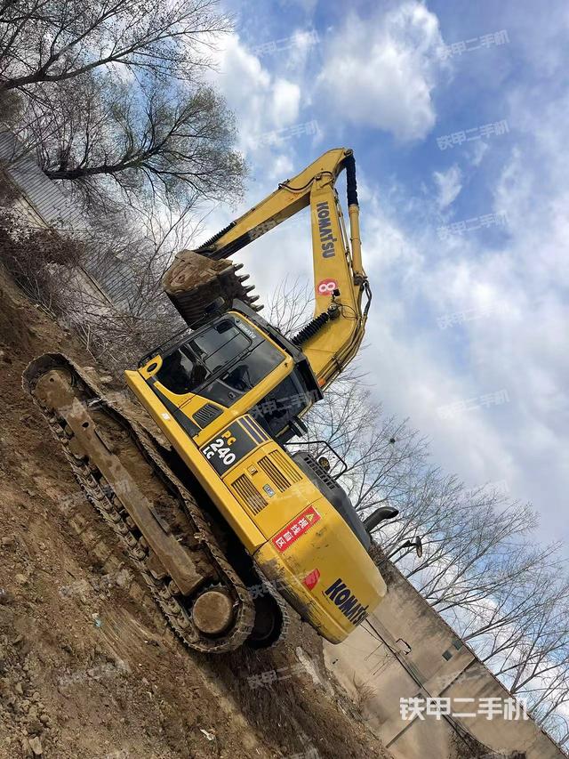 整機(jī)右后45°(整機(jī)外觀) 整機(jī)右后45°(整機(jī)外觀)