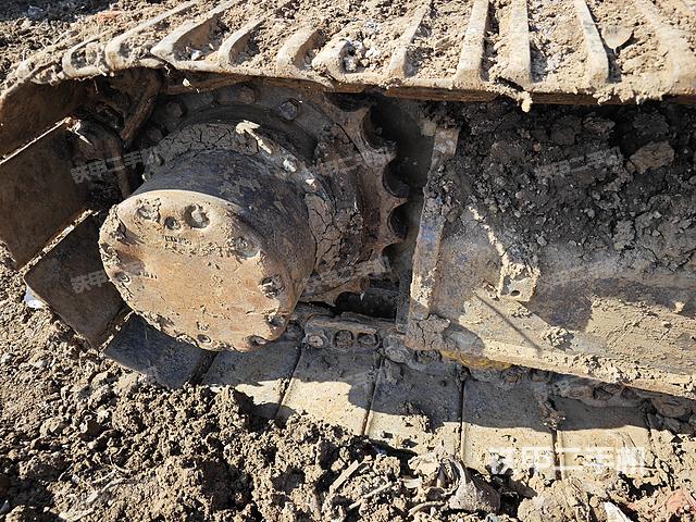 單側(cè)履帶整體（整機(jī)外觀）