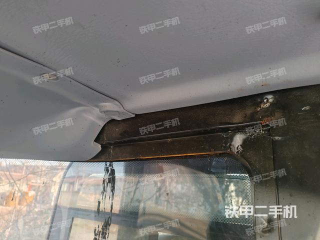 后窗玻璃角標(biāo)（駕駛室部分）