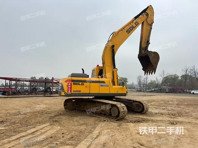 整機右后45°（整機外觀）