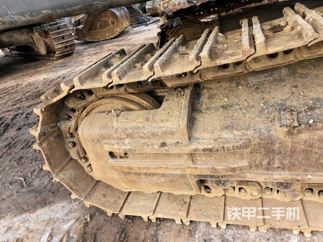 左導(dǎo)向輪(行走機(jī)構(gòu)) 左導(dǎo)向輪(行走機(jī)構(gòu))