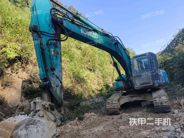 右前45(整機外觀) 右前45(整機外觀)