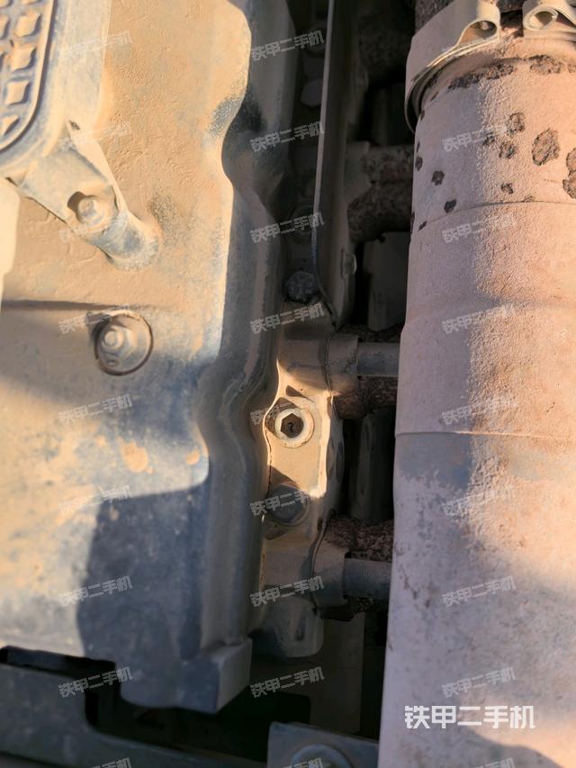 氣門室蓋螺絲特寫（上車部件）