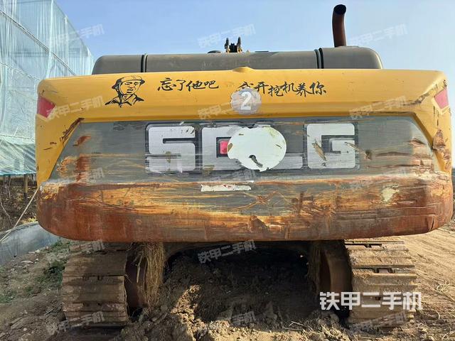 駕駛室頂部（整機(jī)外觀）