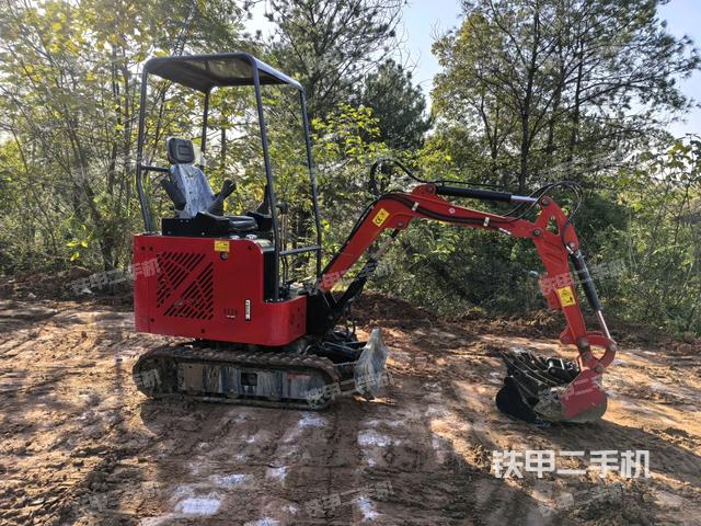 右前45(整機外觀) 右前45(整機外觀)