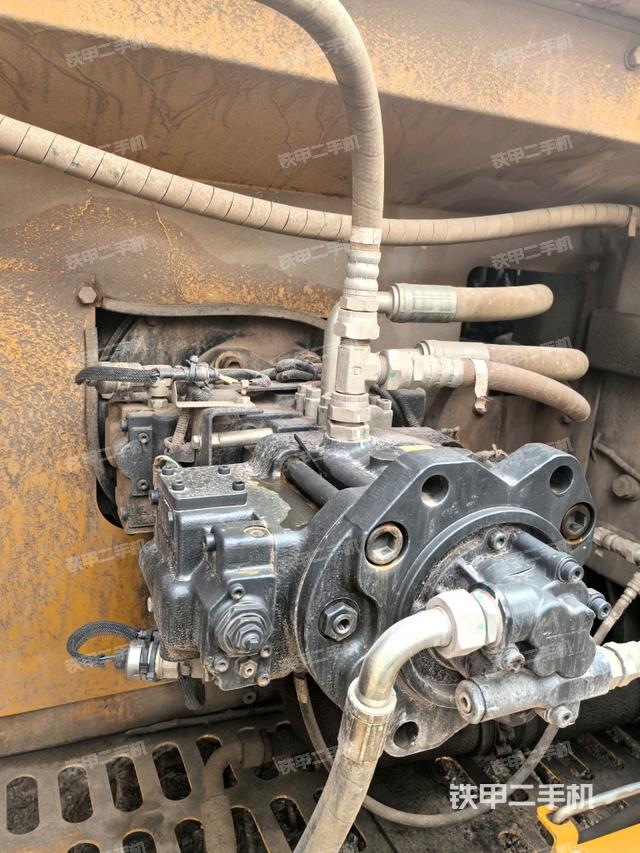 液壓泵室（大件艙室）