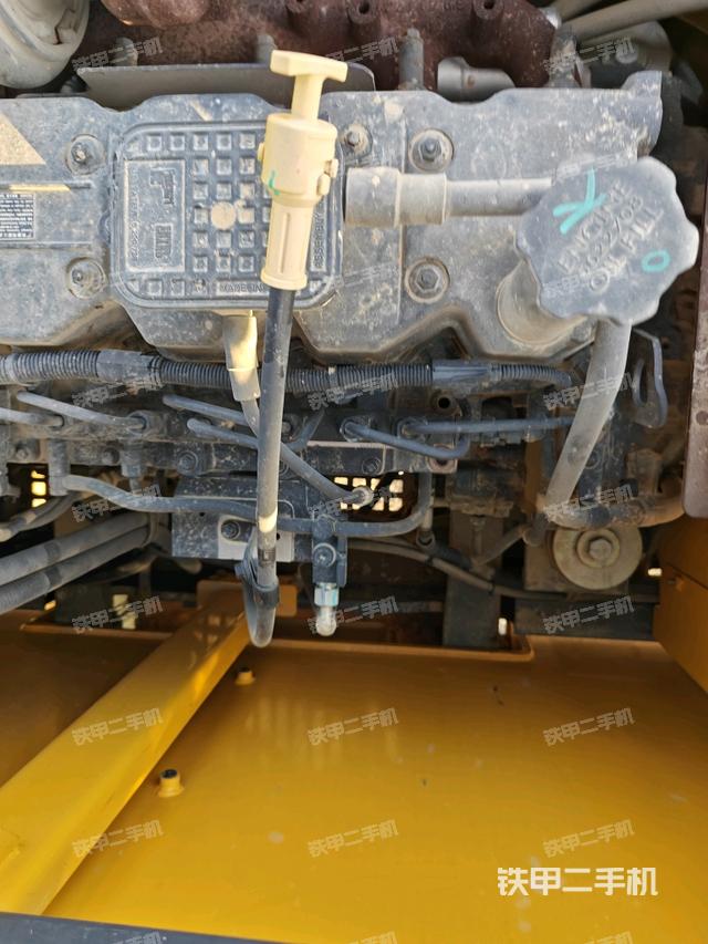 水箱+風(fēng)扇特寫(xiě)(上車(chē)部件) 水箱+風(fēng)扇特寫(xiě)(上車(chē)部件)