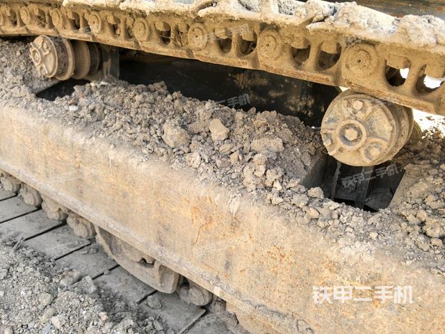 左側(cè)行走馬達(dá)蓋板（行走機(jī)構(gòu)）