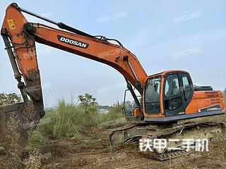 斗山DX230LC-9C挖掘機(jī)