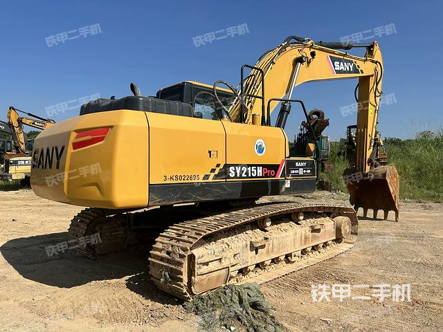 整機右后45°(整機外觀) 整機右后45°(整機外觀)