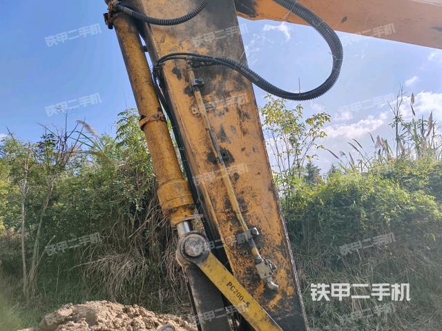 小臂整體左后（工作和回轉(zhuǎn)裝置）