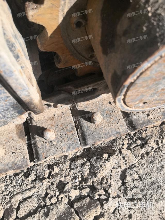 右側(cè)行走馬達蓋板（行走機構(gòu)）