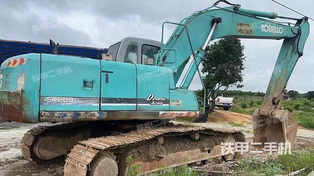 整機右后45°（整機外觀）