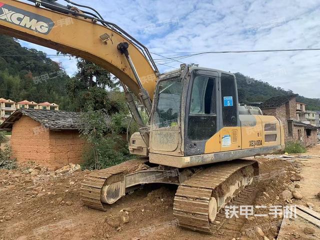 徐工XE200D挖掘机
