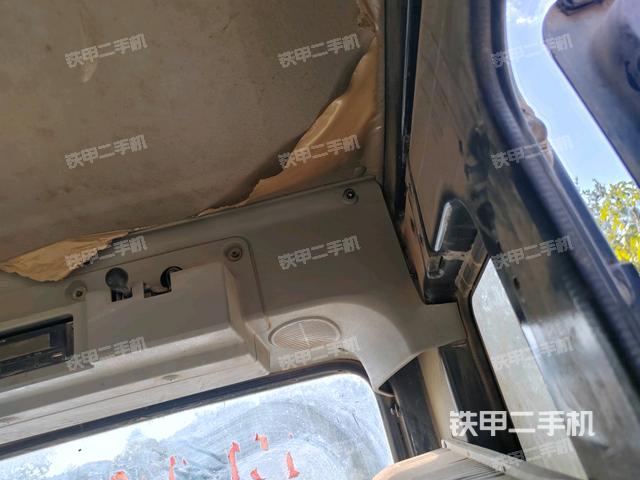 右側(cè)玻璃角標(biāo)（駕駛室部分）