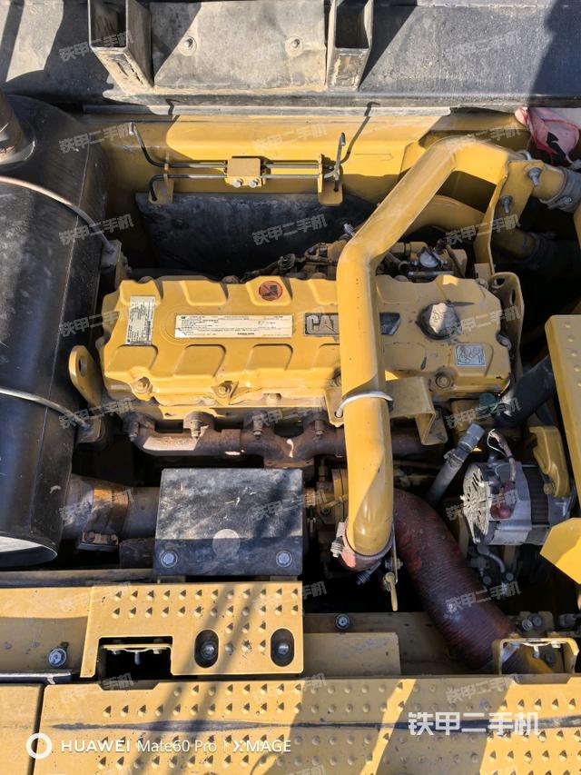 發(fā)動(dòng)機(jī)整體俯視（整機(jī)外觀）