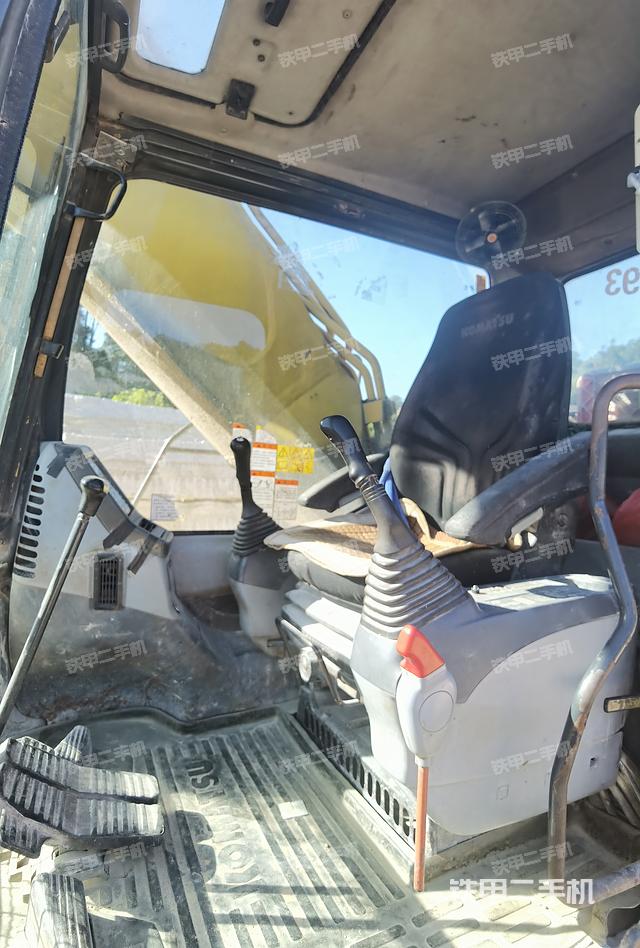 駕駛室整體（整機(jī)外觀）