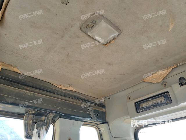 駕駛室左前45度（駕駛室部分）