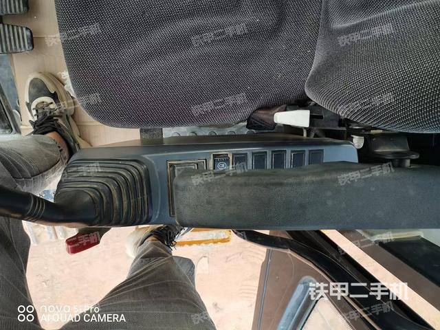 后窗玻璃角標(biāo)(駕駛室部分) 后窗玻璃角標(biāo)(駕駛室部分)