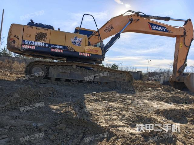 整機右后45°（整機外觀）