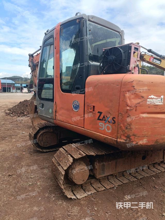 左后45（整機外觀）