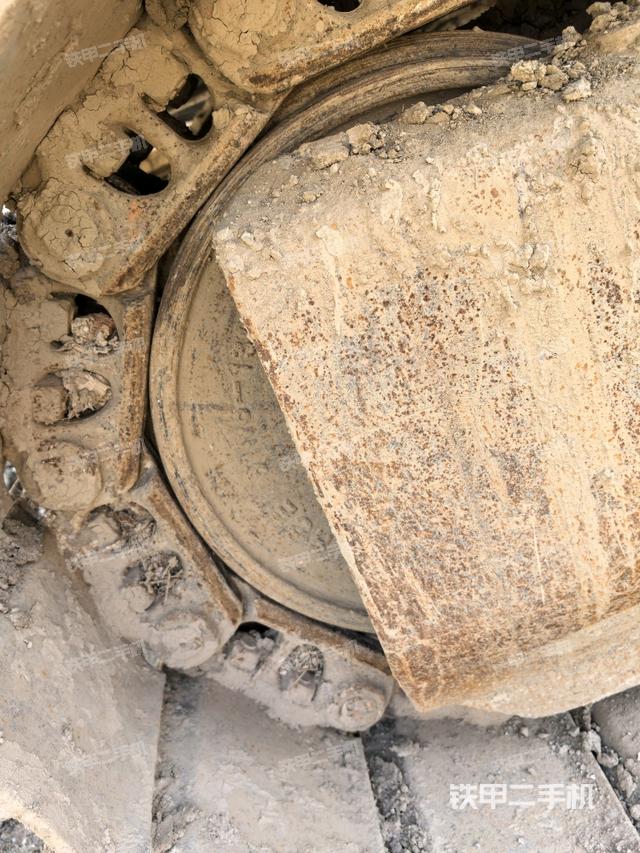 左托鏈輪和鏈筋（行走機(jī)構(gòu)）