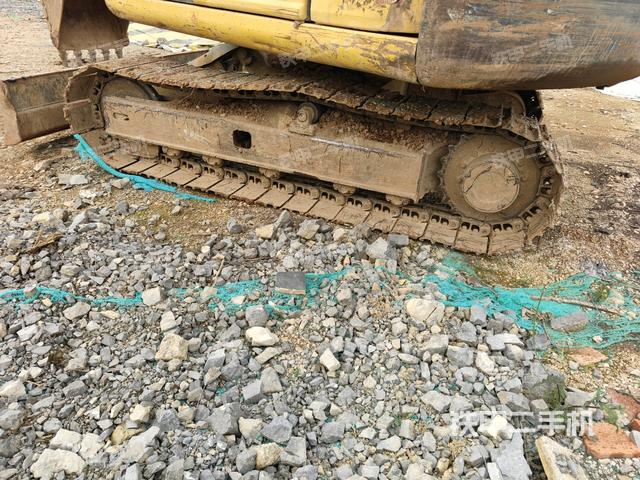 右側(cè)履帶整體?（行走機(jī)構(gòu)）