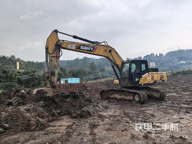 三一重工SY200C挖掘机