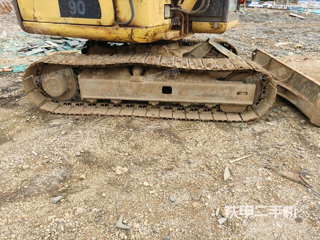 左側(cè)履帶整體?（行走機(jī)構(gòu)）