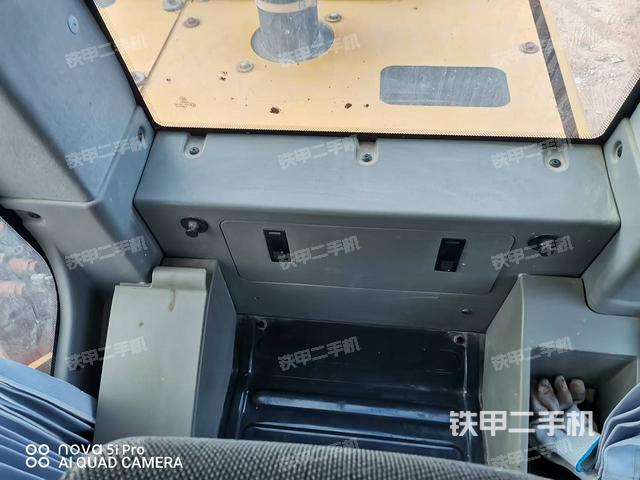 顯示屏?(駕駛室部分) 顯示屏?(駕駛室部分)