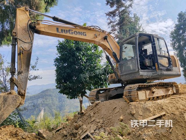 柳工CLG913E挖掘机