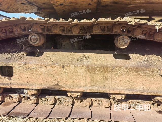 左驅(qū)動(dòng)輪（行走機(jī)構(gòu)）