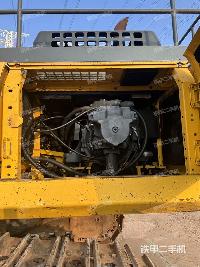 液壓泵室（大件艙室）