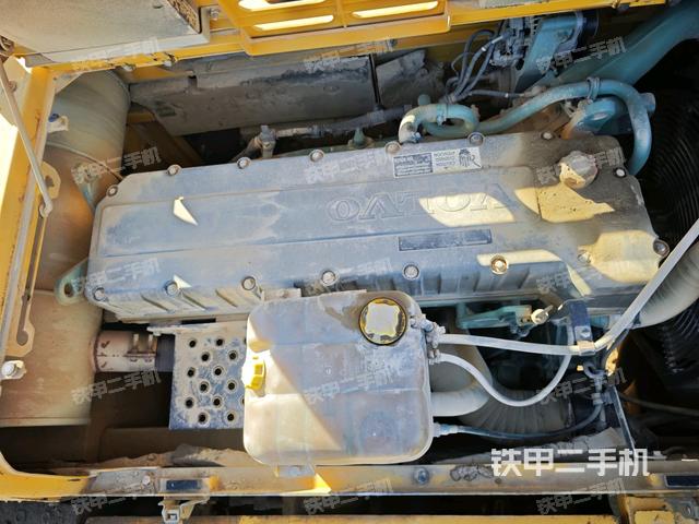 發(fā)動機(jī)整體俯視(整機(jī)外觀) 發(fā)動機(jī)整體俯視(整機(jī)外觀)