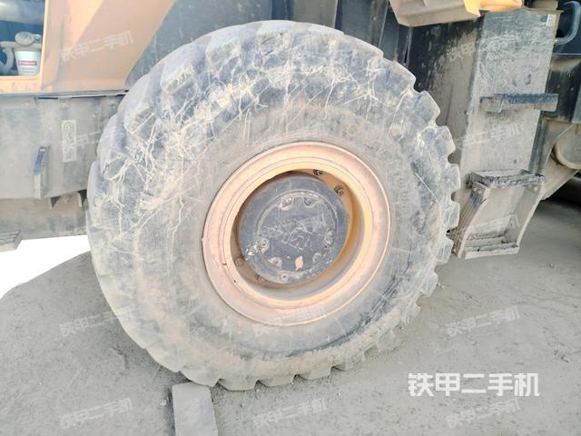 右后輪(行走機構) 右后輪(行走機構)