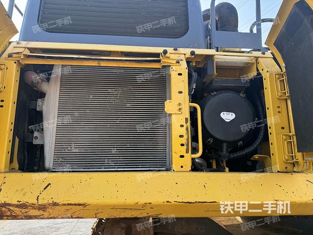 散熱器正面（大件艙室）