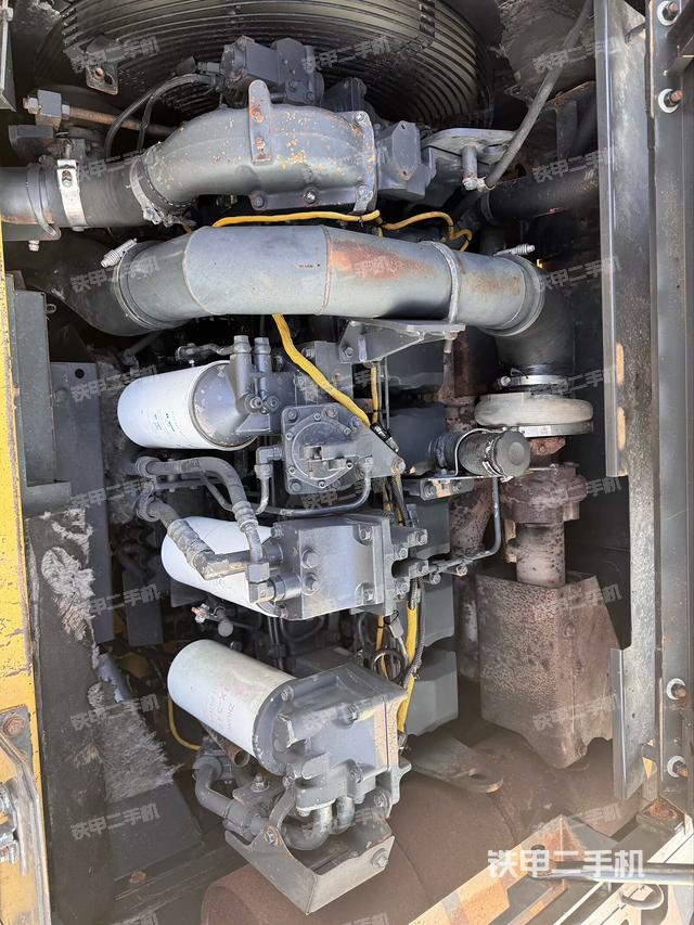 發(fā)動機室（上車部件）