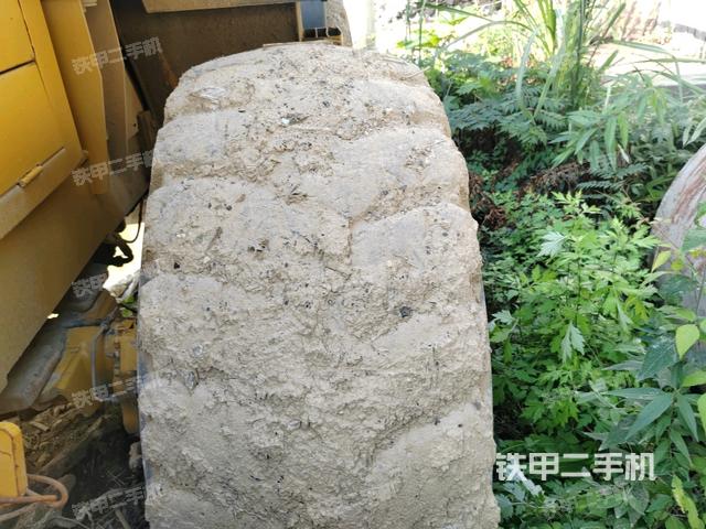 右后輪(行走機(jī)構(gòu)) 右后輪(行走機(jī)構(gòu))