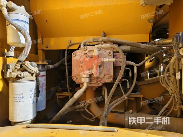 液壓泵室(大件艙室) 液壓泵室(大件艙室)