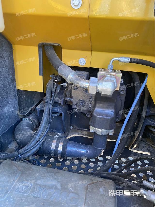 液壓泵室（大件艙室）