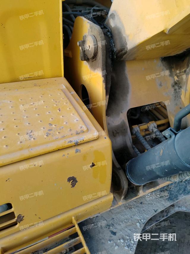 大臂根部?斜視（工作和回轉(zhuǎn)裝置）