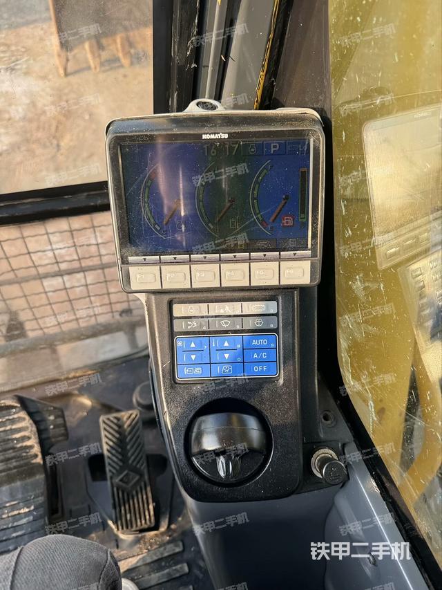 顯示屏?（駕駛室部分）