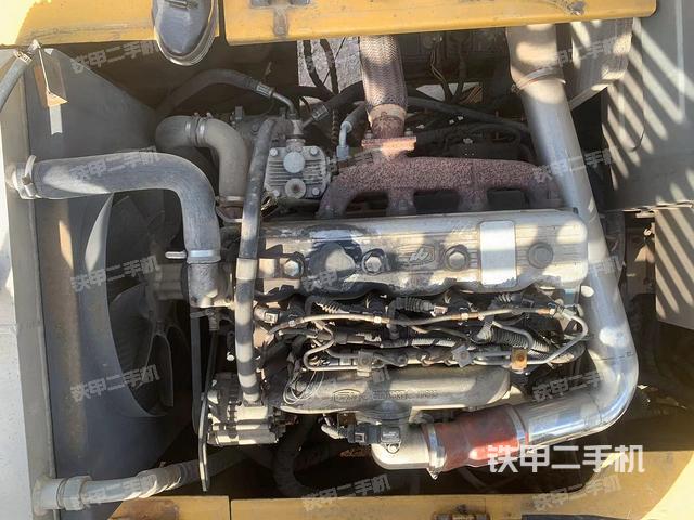 發(fā)動機整體俯視（整機外觀）