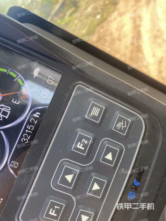 小時(shí)表（駕駛室部分）