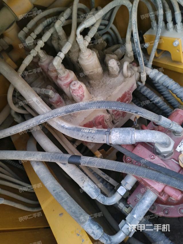 分配閥（上車部件）